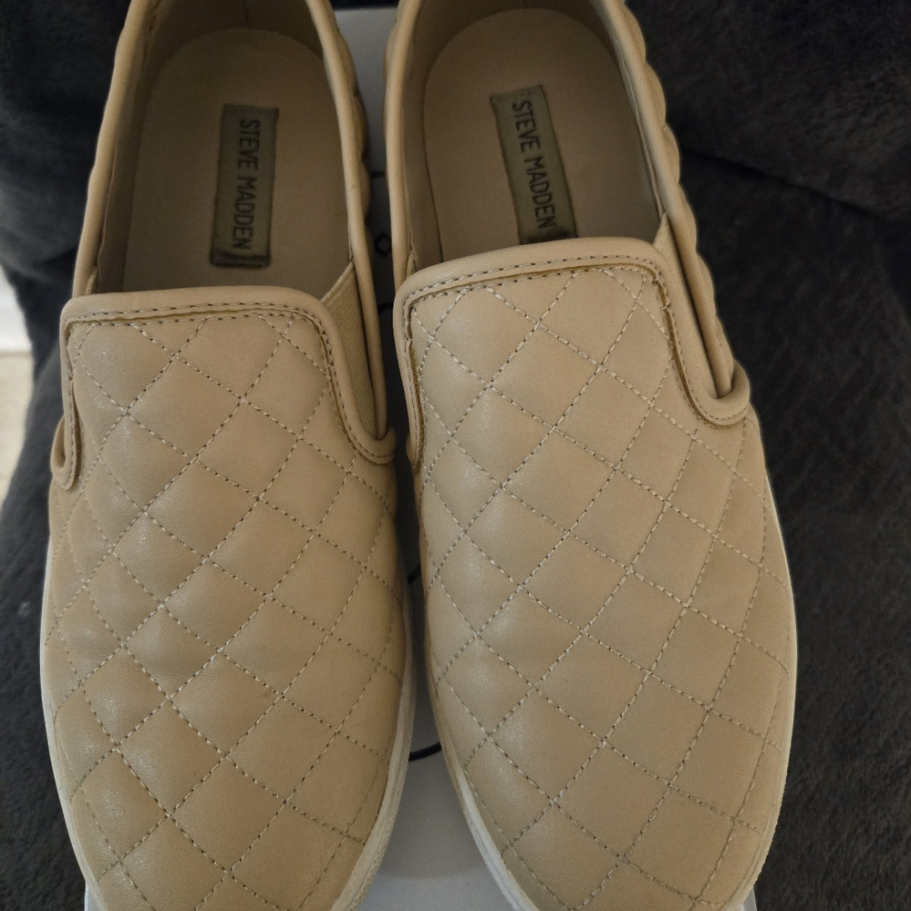 Steve Madden Nude Shoes